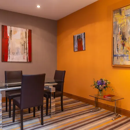 فولني أوبرا فندق