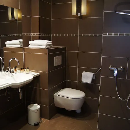 Hotel Volney Opéra Parigi
