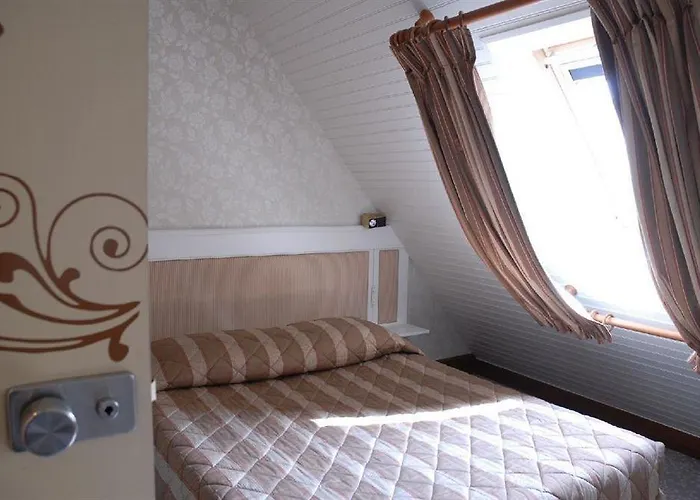 Hotel Volney Opera 3*