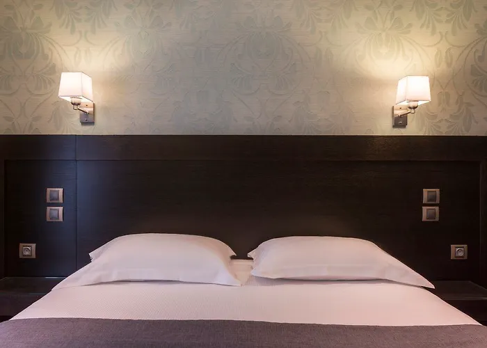 Volney Opera Paříž