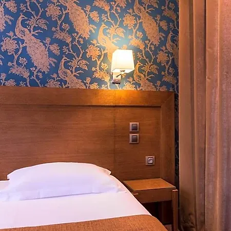 Hotel Volney Opera 3*