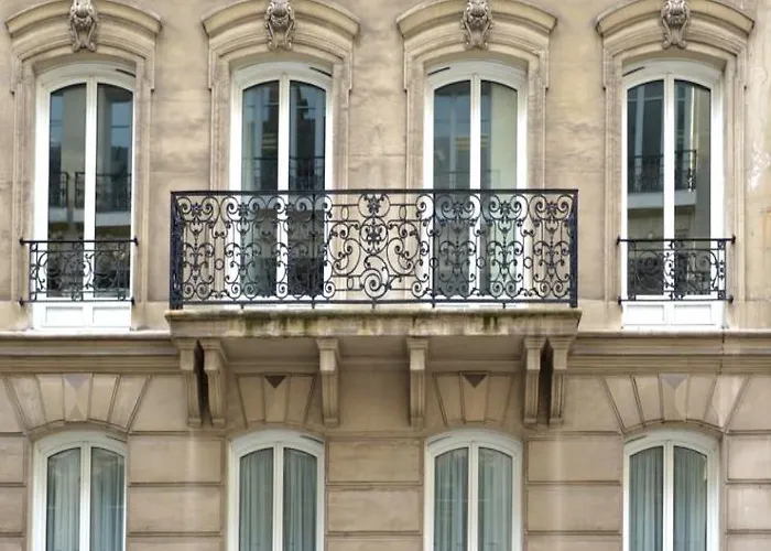 Volney Opéra Hotel 3*