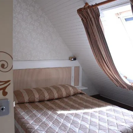 Hotel Volney Opera 3*