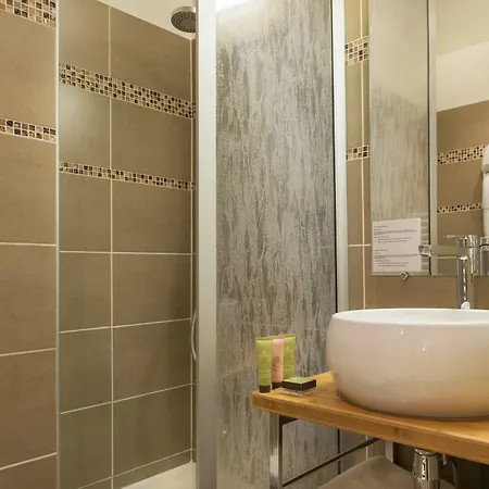 Hotell Volney Opera